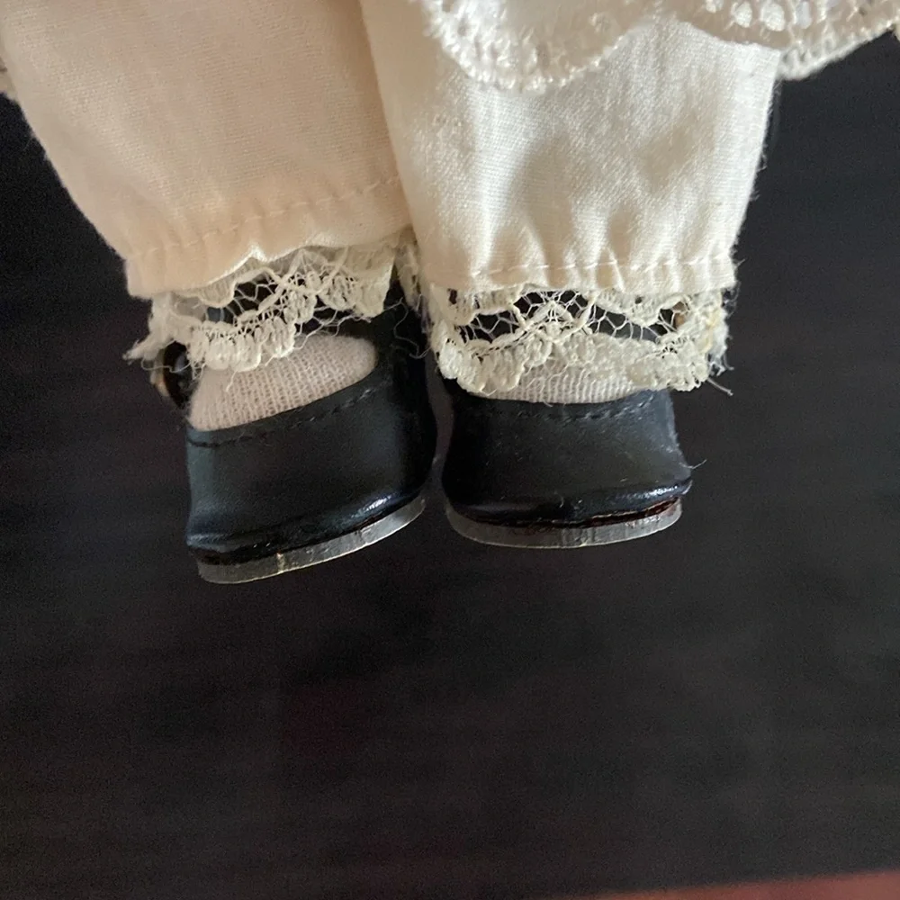 Vintage Victoria Ashlea Porcelain African American Black Doll Collectible Toy